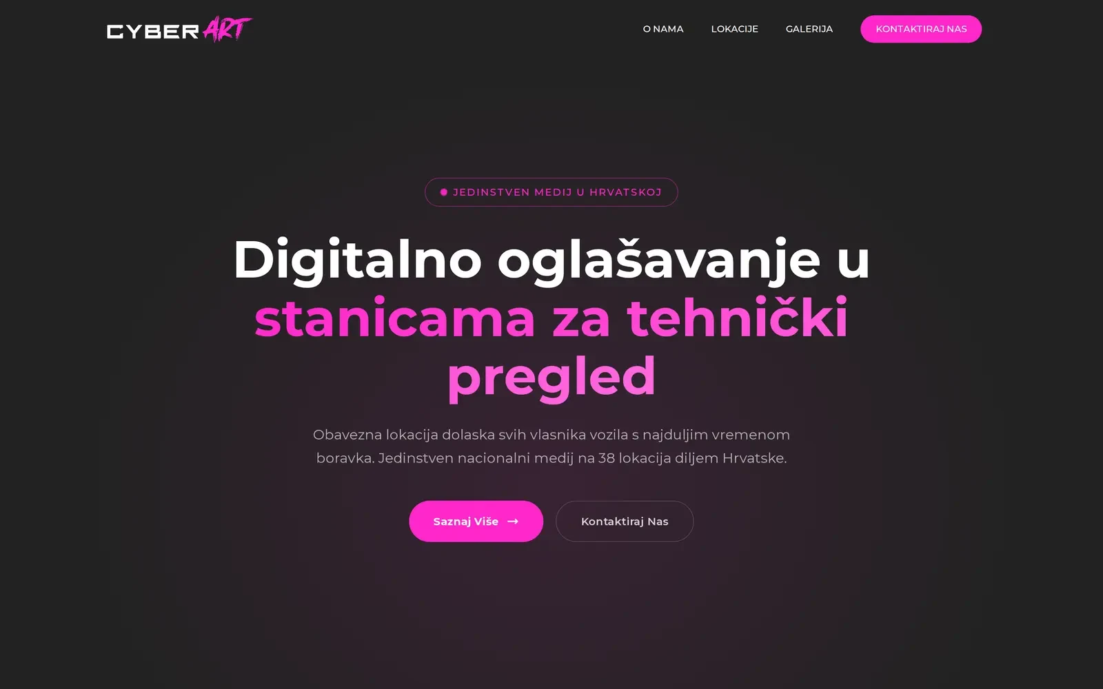 The CyberArt homepage on a near-black ground: an outlined pill label, a large two-tone Croatian headline half in white and half in magenta, a short paragraph, and two buttons.